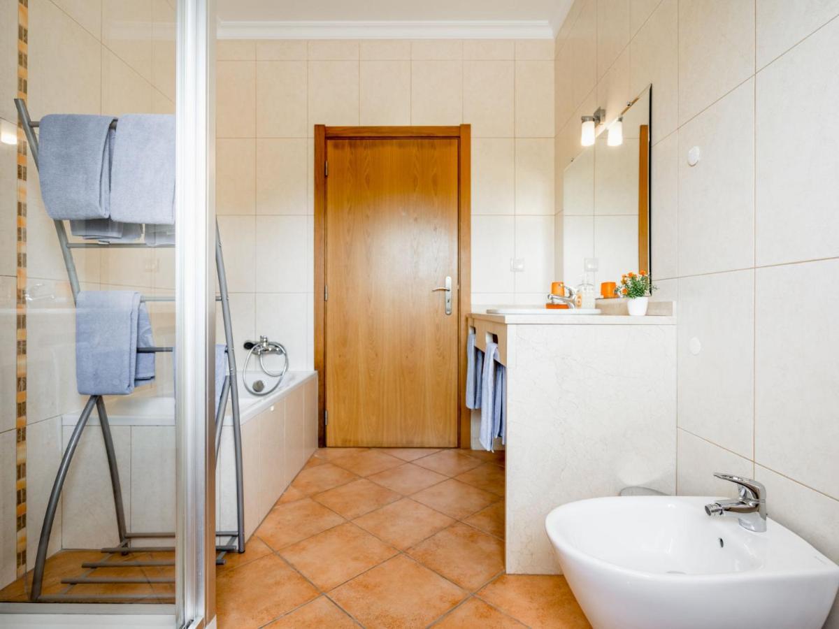 Villa Villa Pescada By Interhome Albufeira Eksteriør billede